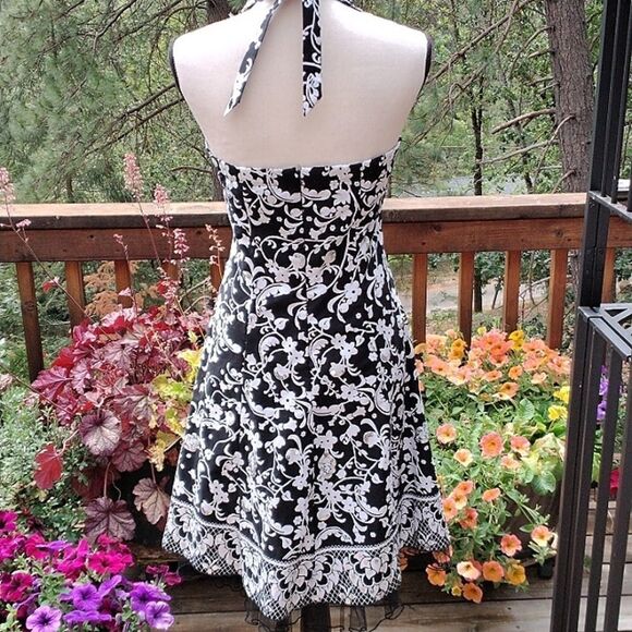 Speechless Halter Dress  - Picture 5 of 10
